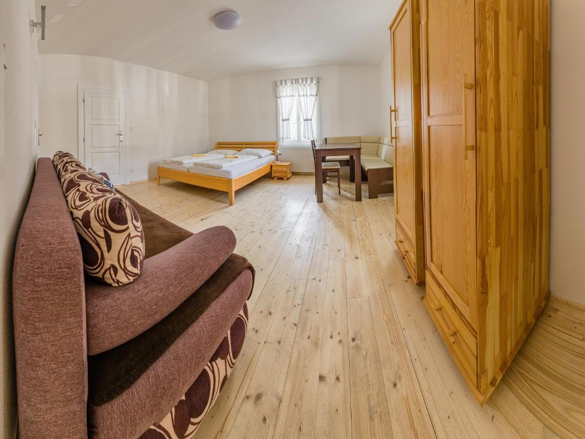 Svajciarsky Dom Casa de hóspedes Vysoké Tatry Exterior foto